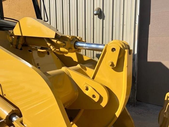 Used 2003 CAT 953C/W GP Bucket