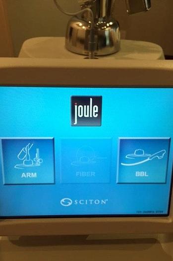 Used 2013 Sciton Joule w/ Profractional XC, MLP and BBL