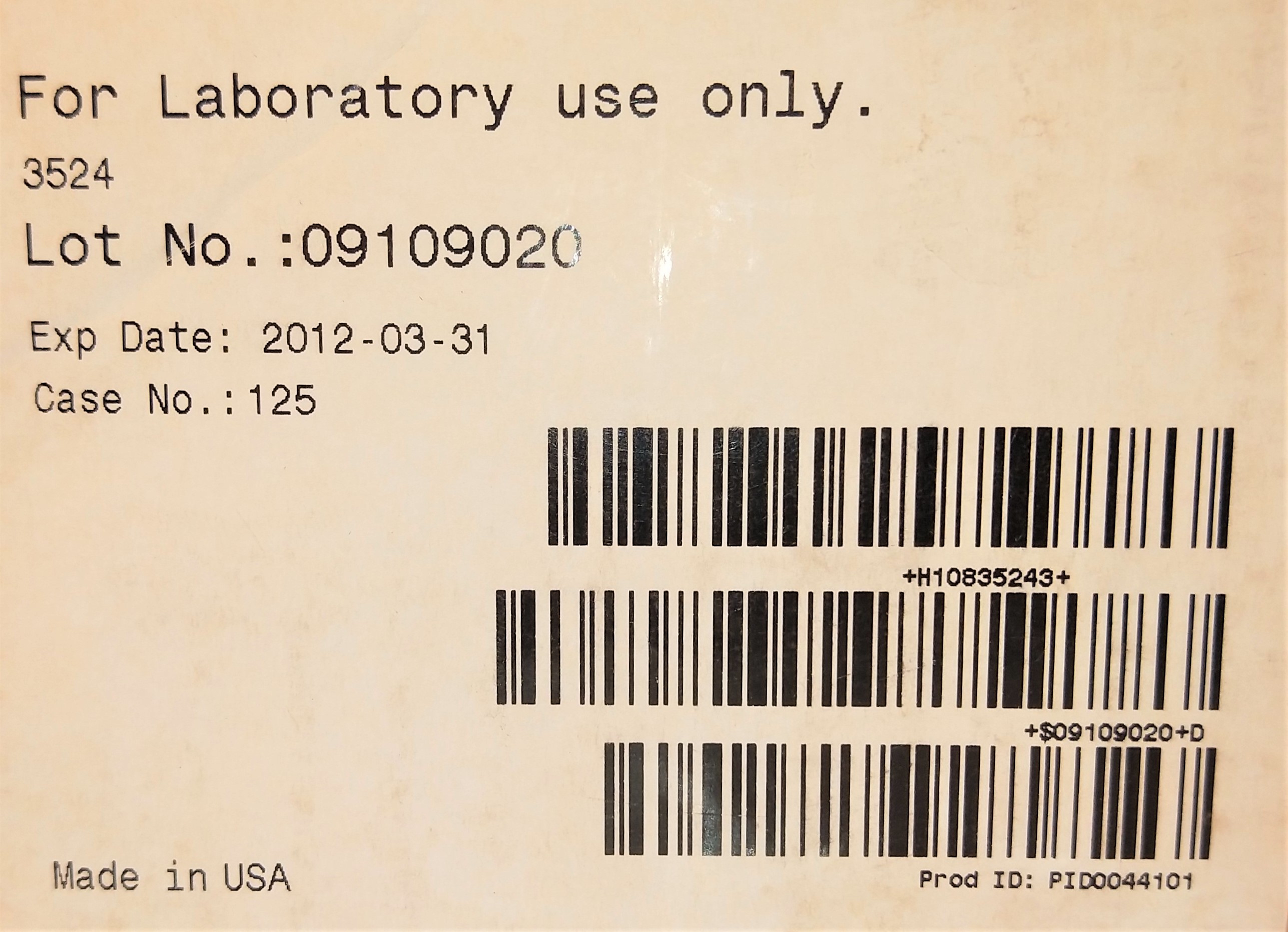 New Open Box Costar 3524 Flat Bottom Cell Culture Microplate with Lid (Box of 55)