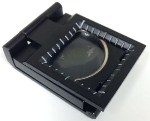 Foldable 5X Magnifier Linen Tester / Thread (stitch) Counter With Pouch