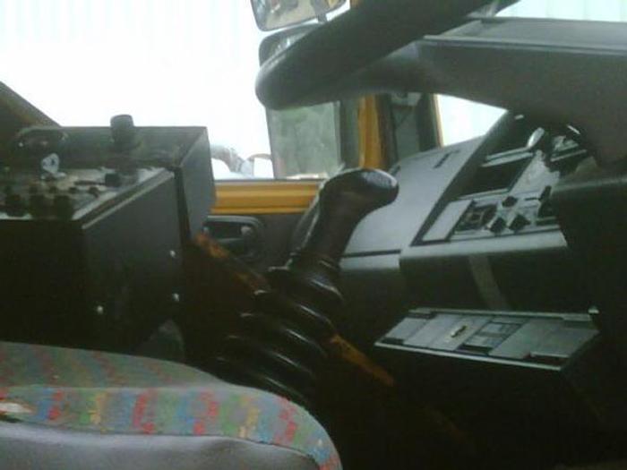 Gebruikt 1995 RENAULT Midlum 180 with Johnston superstructure left and righthandside working