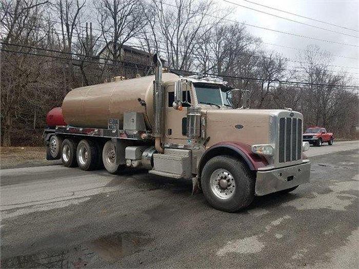 Used 2012 PETERBILT 388