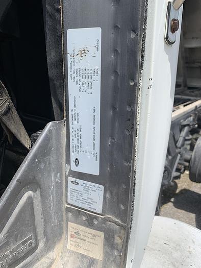 Used 1999 Mack RD 688S Tri Axl Dump Truck