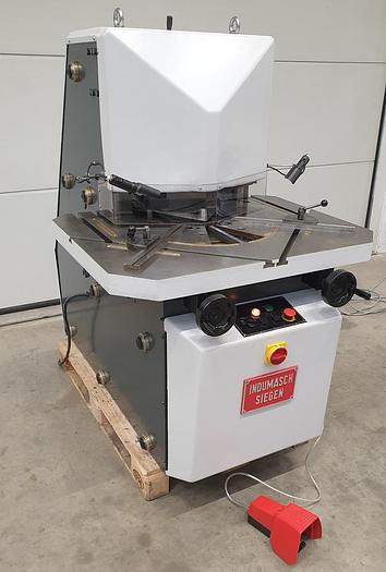 Gebraucht Hydraulische Ausklinkmaschine Indumasch V 204