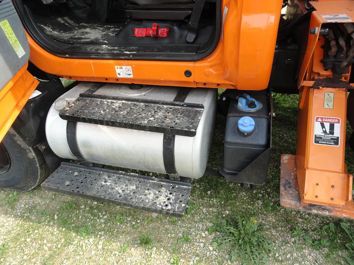 Used 2013 Ford/ Altec F750/ LR7-56
