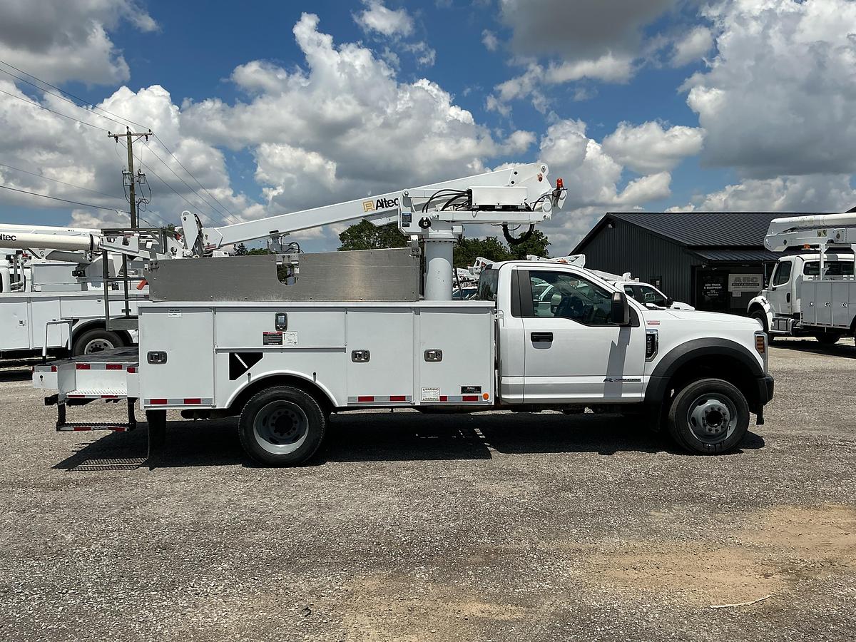 Used 2018 Ford F550 Altec AT235P Cable Placer Utility Truck