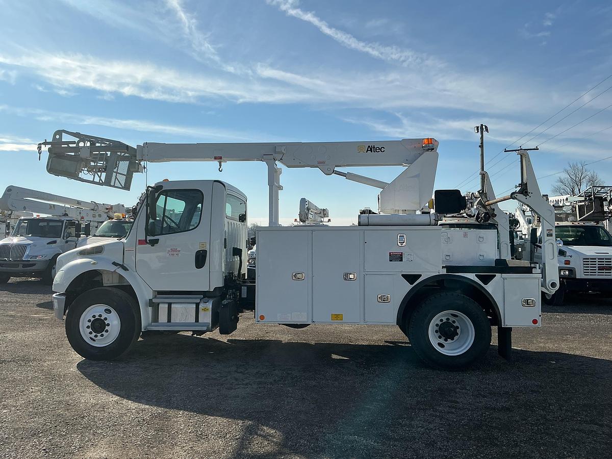 Used 2019 Freightliner M2 Altec T40P