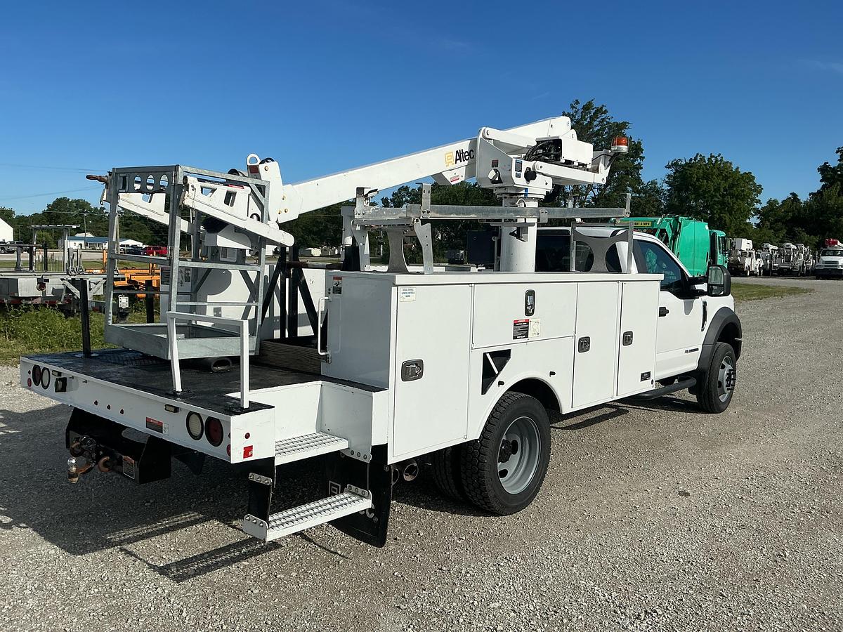 Used 2019 Ford F550 Altec AT235P Cable Placer