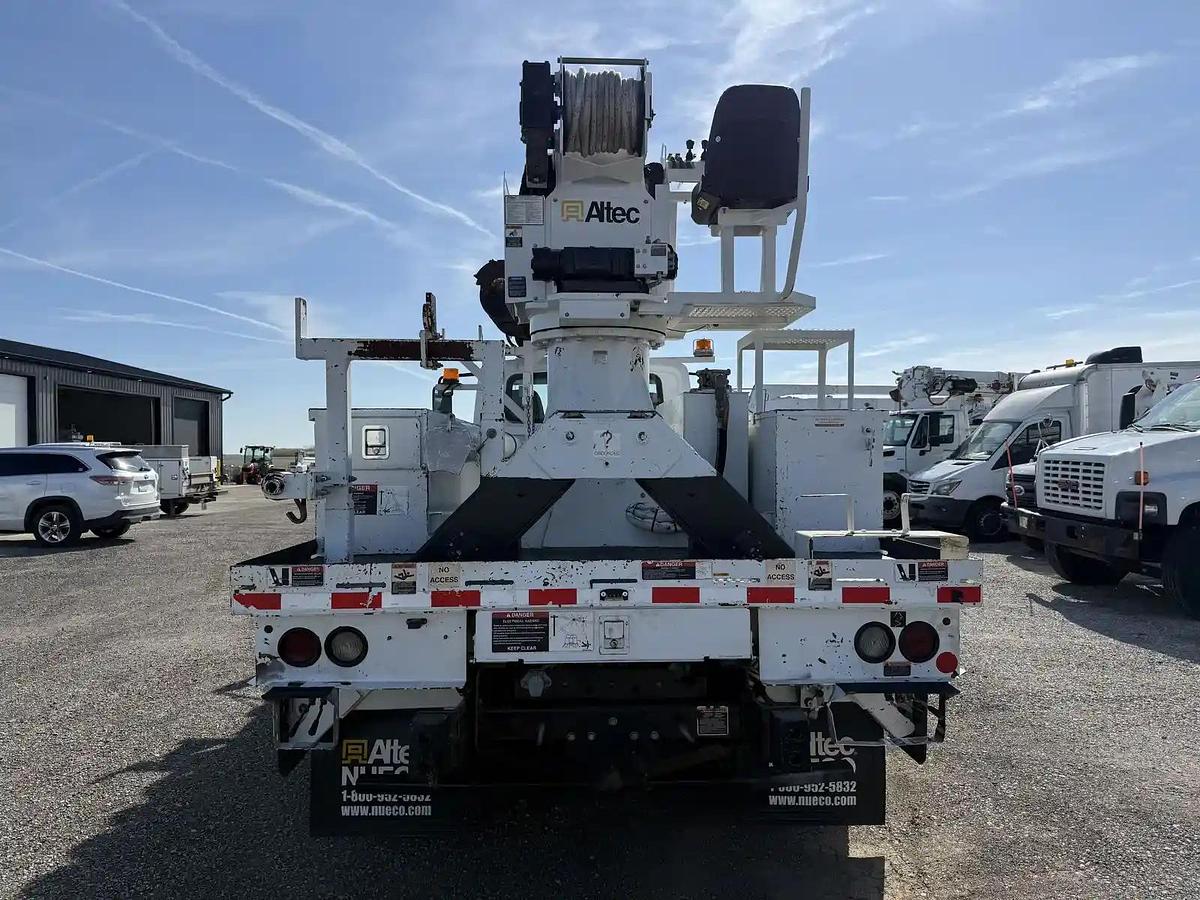 Used 2017 International 4300