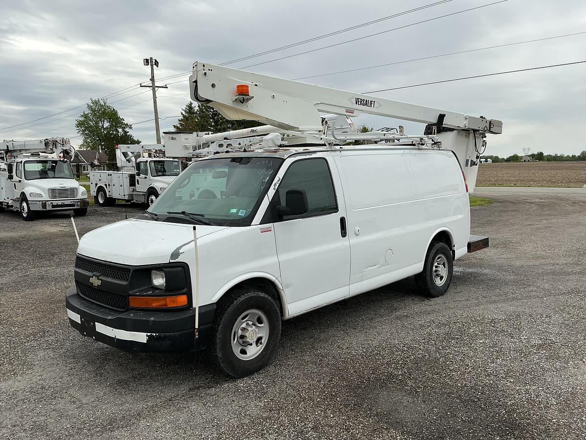 Used 2007 Chevy G3500 Versalift TEL-29 Bucket Van