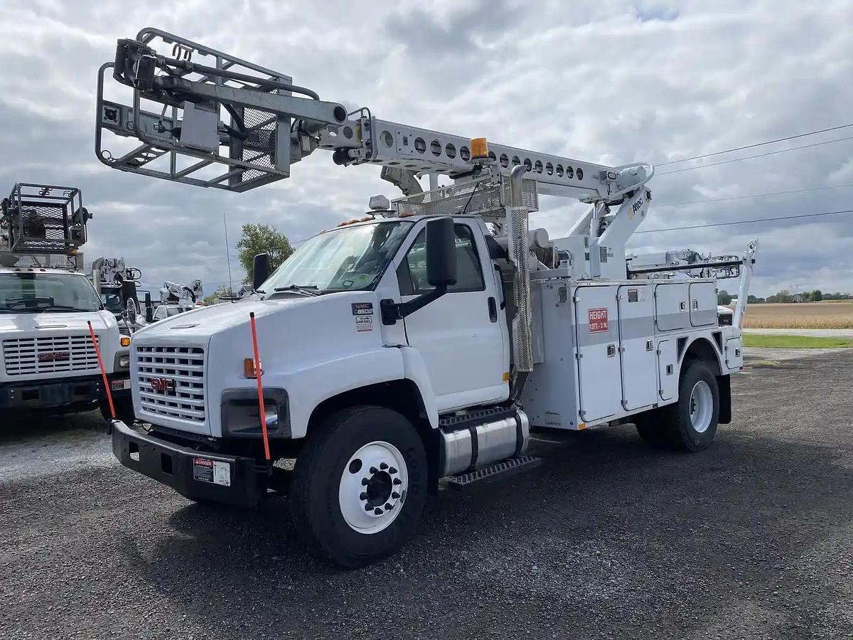 Used 2009 Altec AT40C