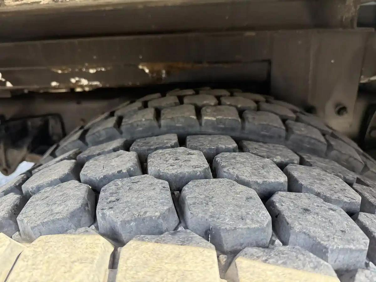 Used 2017 International 4300