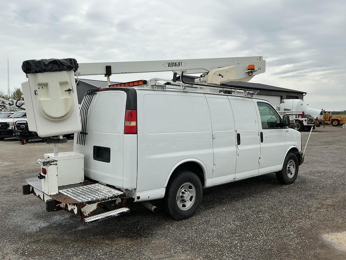 Used 2007 Chevy G3500 Versalift TEL-29 Bucket Van
