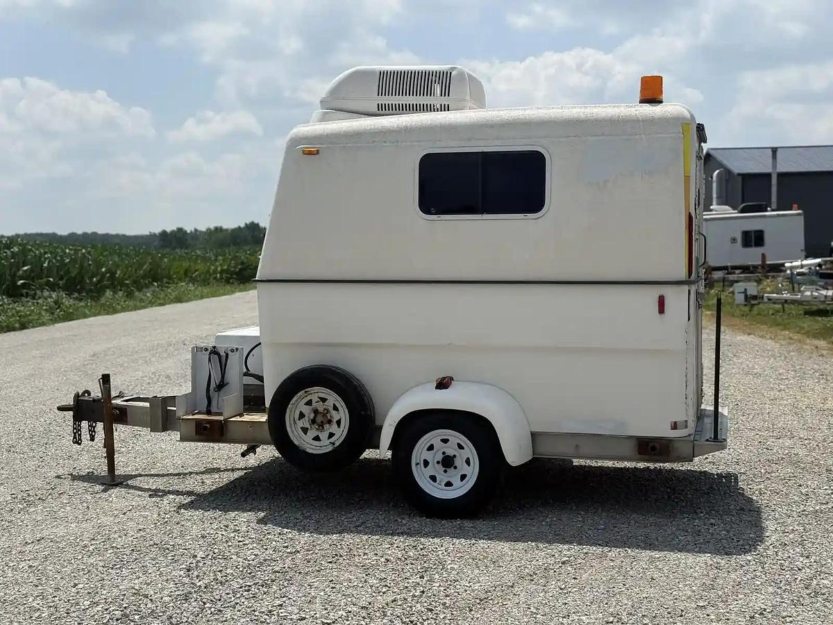 Used 2007 Utility Pelsue FiberLite Pod Fiber Optic Splicing Trailer