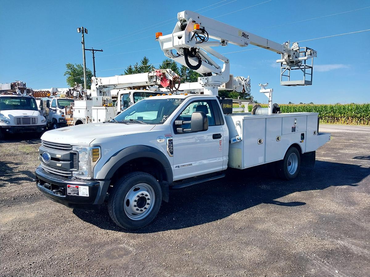 Used 2018 Ford F550, 6.7L Diesel Altec AT235P Cable Placer