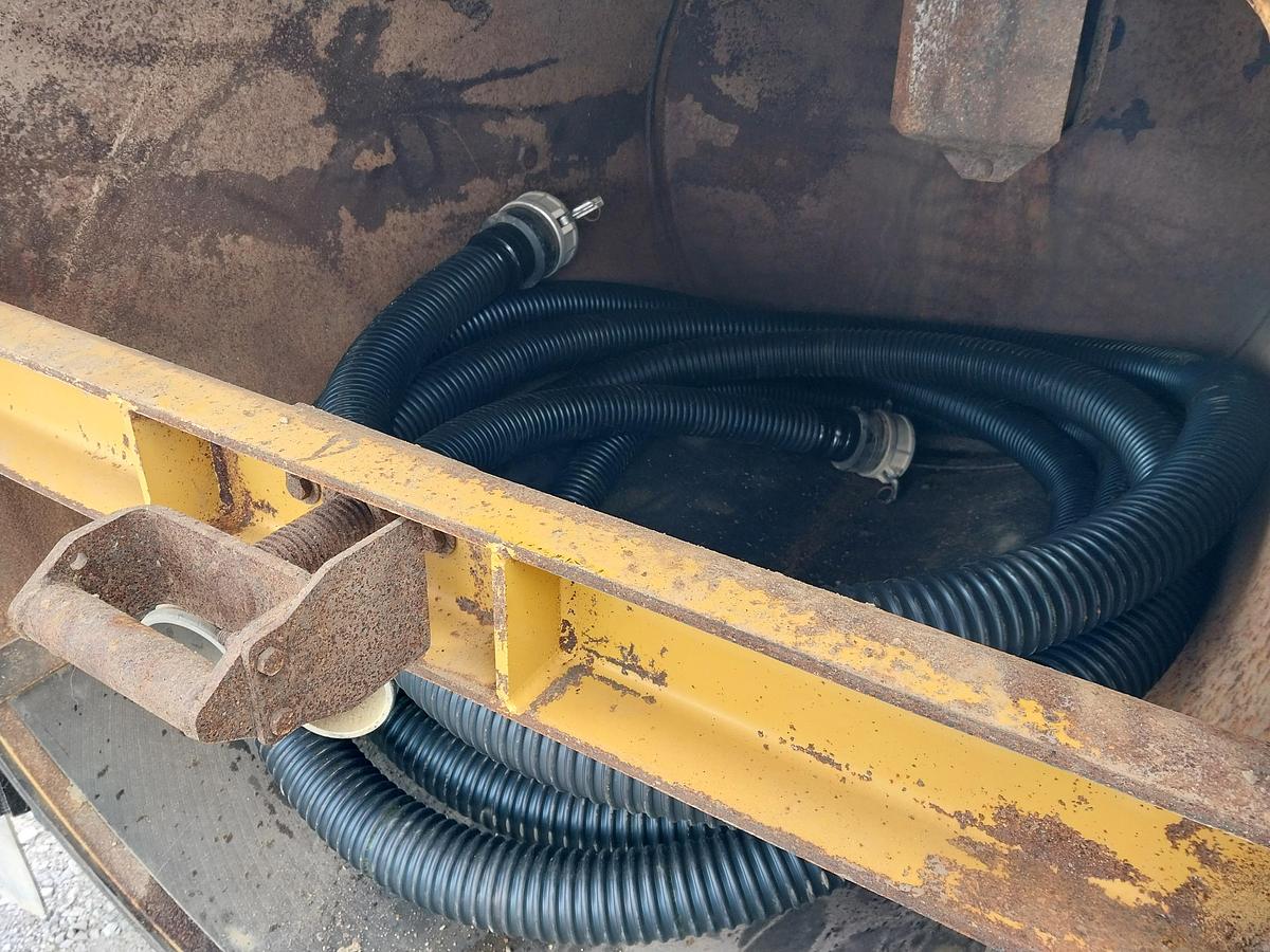 Used 2024 Vermeer LP573 XDT Vac Trailer - NEW SUCTION HOSE