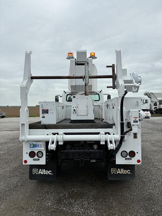 Used 2019 Freightliner M2 Altec T40P Cable Placer