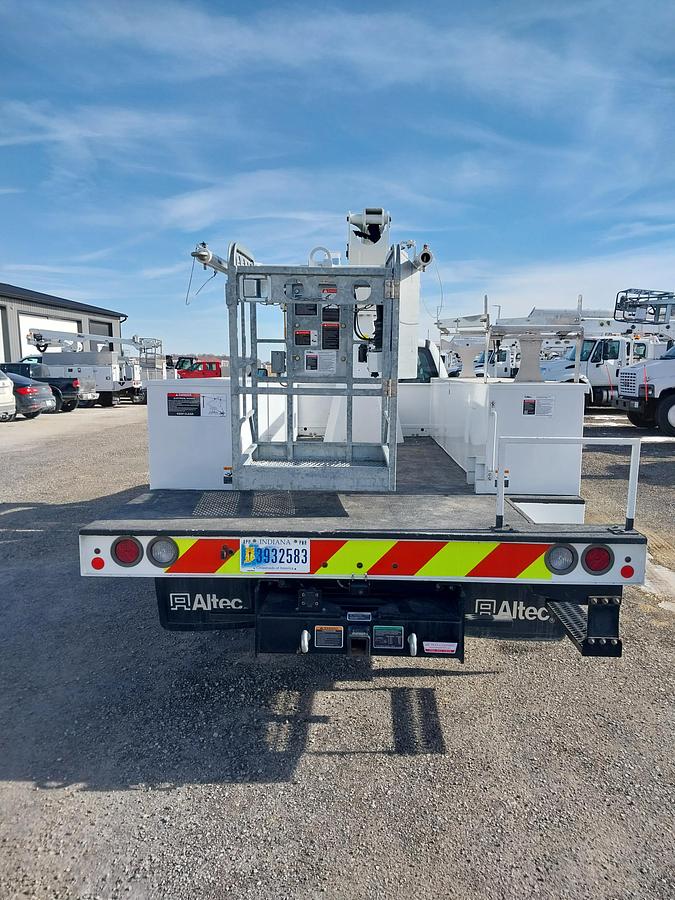 Used 2022 Ford F550 Altec AT238P