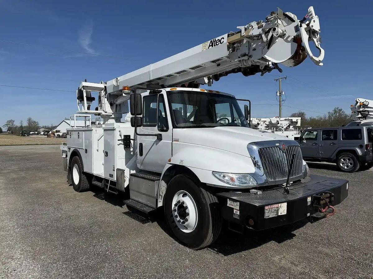 Used 2017 International 4300