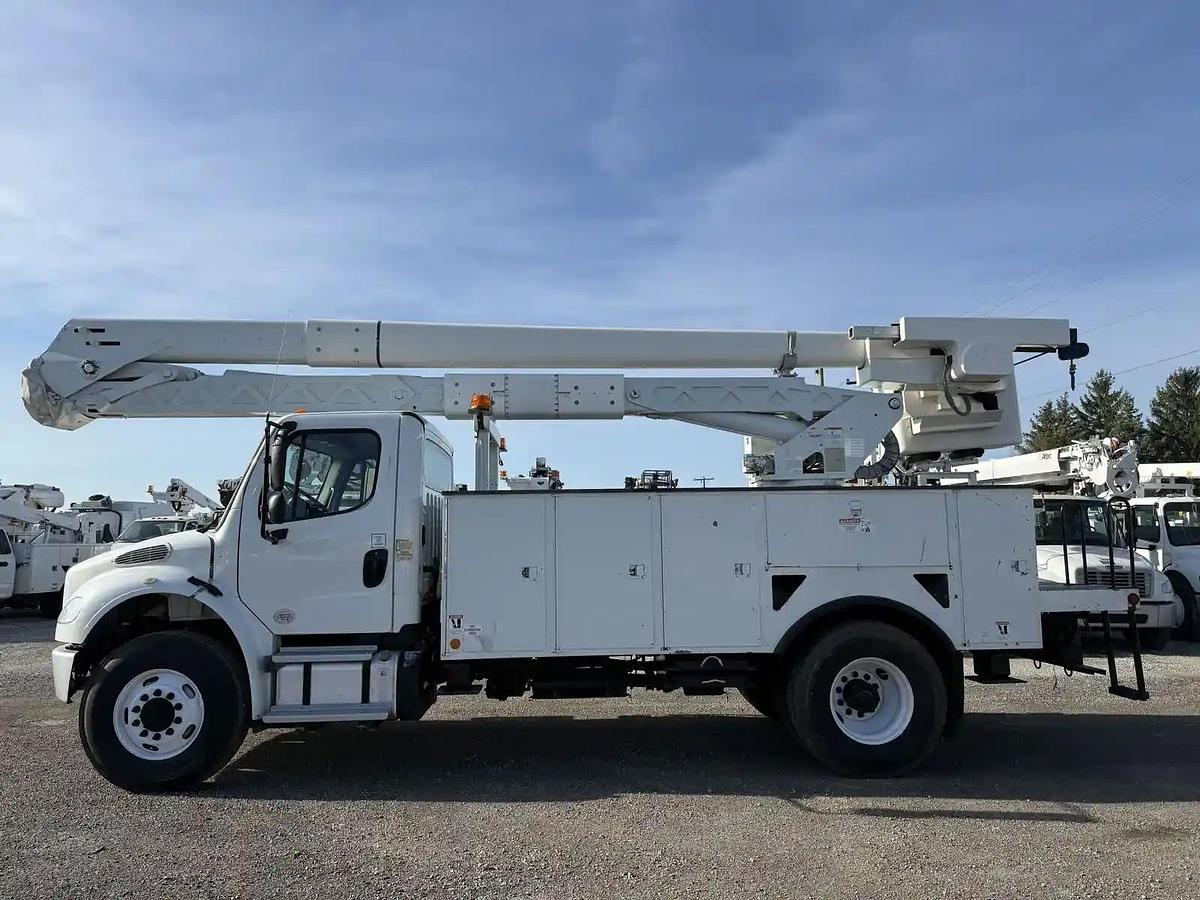 Used 2017 Freightliner M2 106