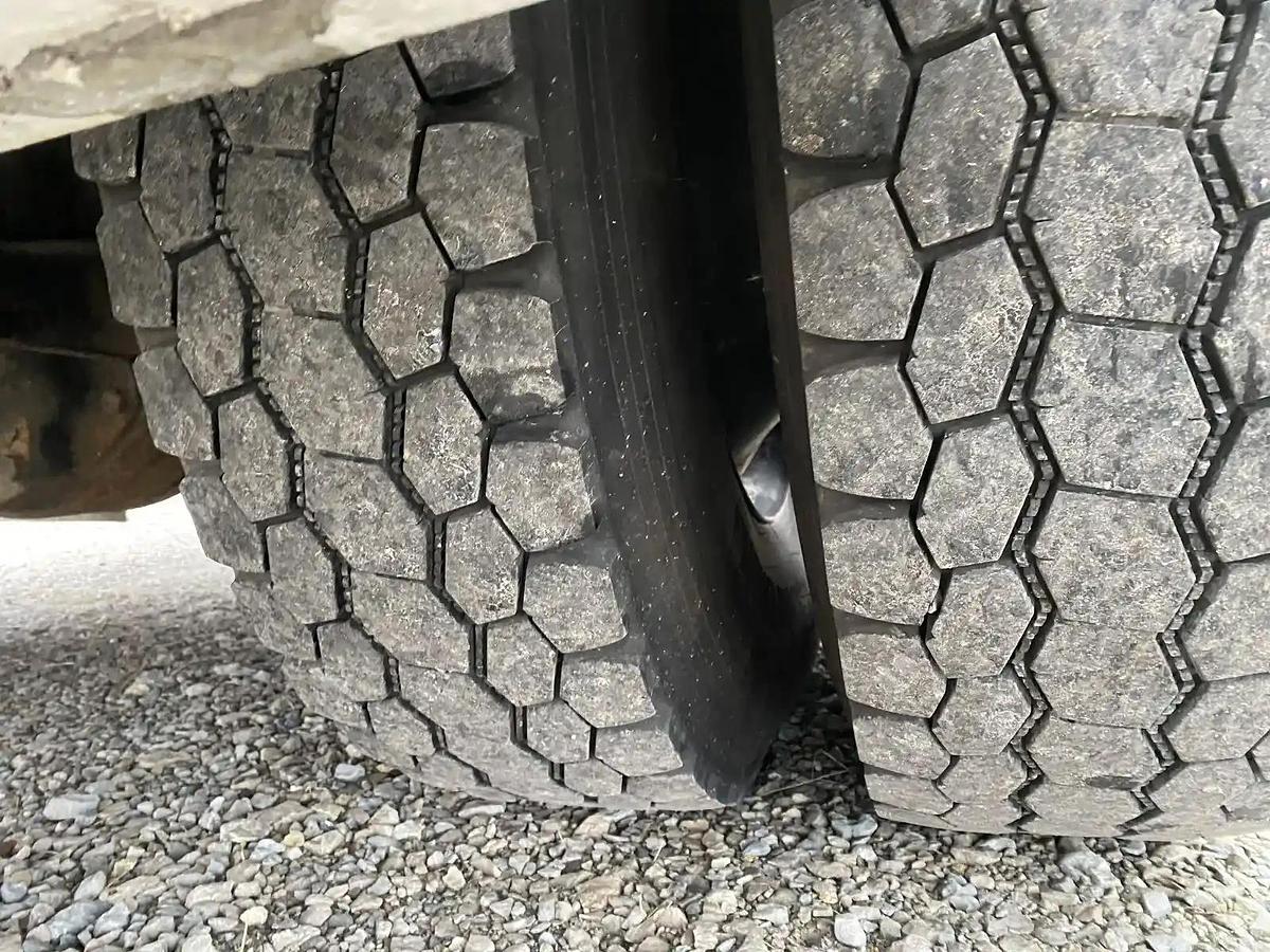 Used 2009 Freighliner M2 4x4 Altec AM55