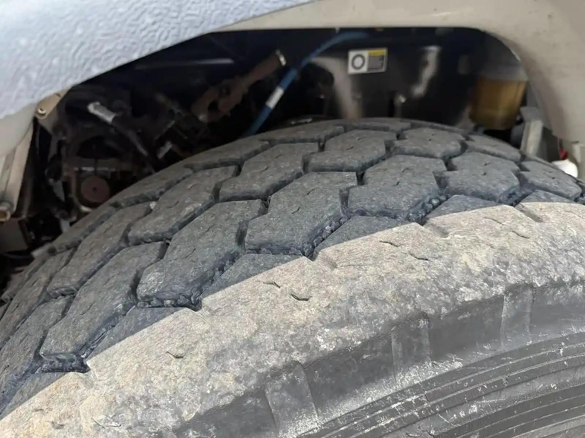 Used 2015 Peterbilt 365