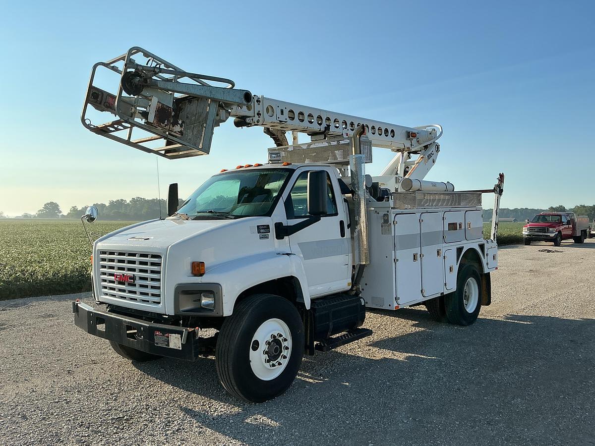 Used 2008 GMC C8500 Altec AT40P Cable Placer Utility Truck