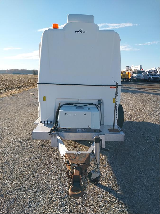 Used 2016 Pelsue Fiberlite XL Tradesman Splicing Trailer