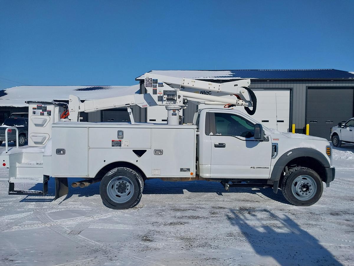 Used 2019 Ford F550 Altec AT37G