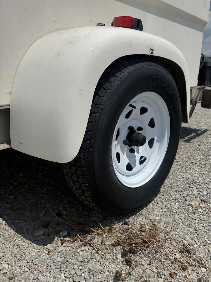 Used 2007 Utility Pelsue FiberLite Pod Fiber Optic Splicing Trailer