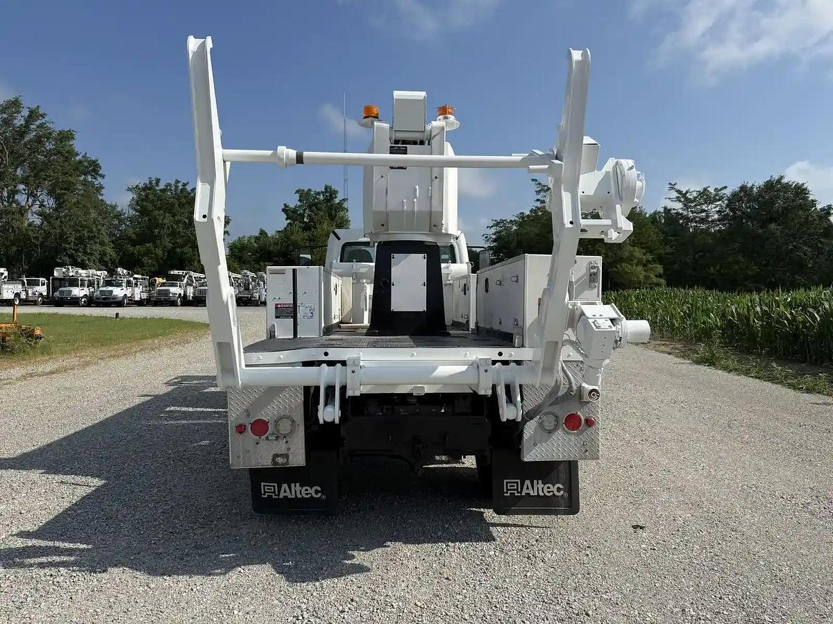 Used 2017 Freightliner M2