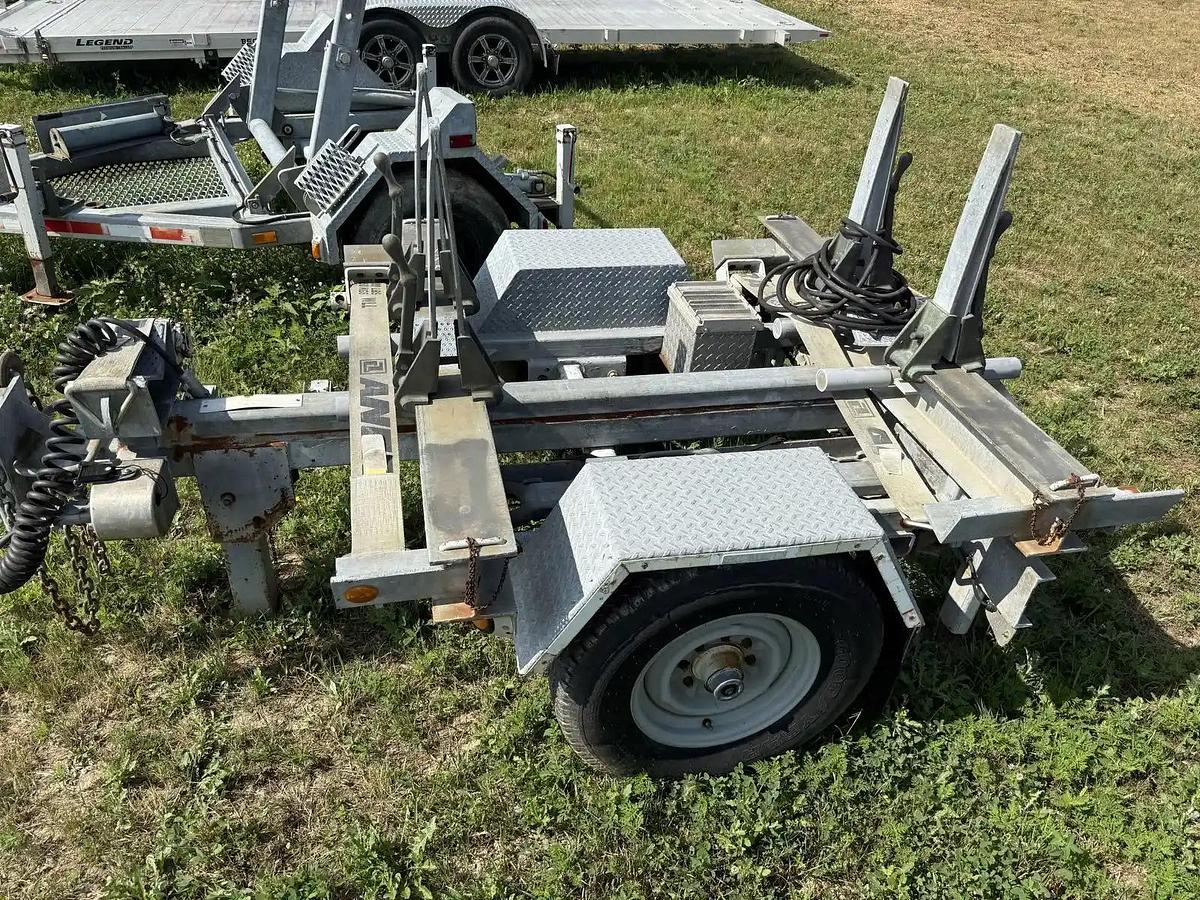 Used 2001 Utility Sauber MFG 4501 Pole Dinky