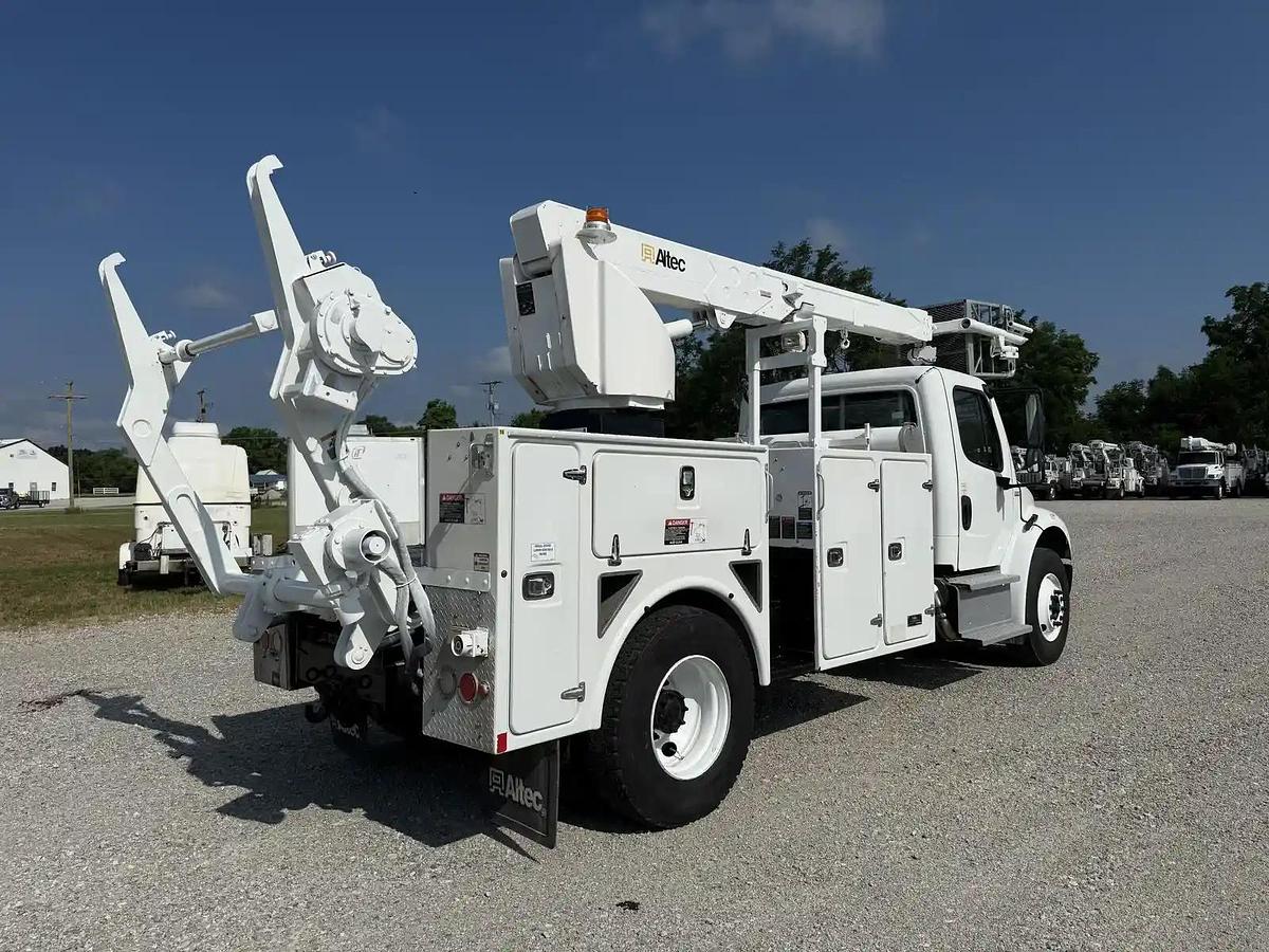 Used 2017 Freightliner M2