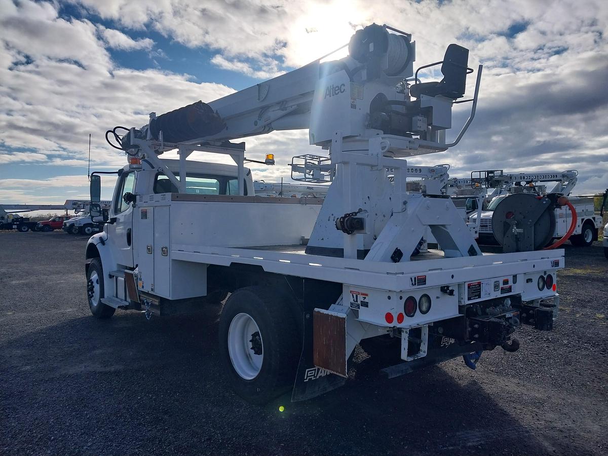 Used 2020 Freightliner M2 106 Altec DC47-BR