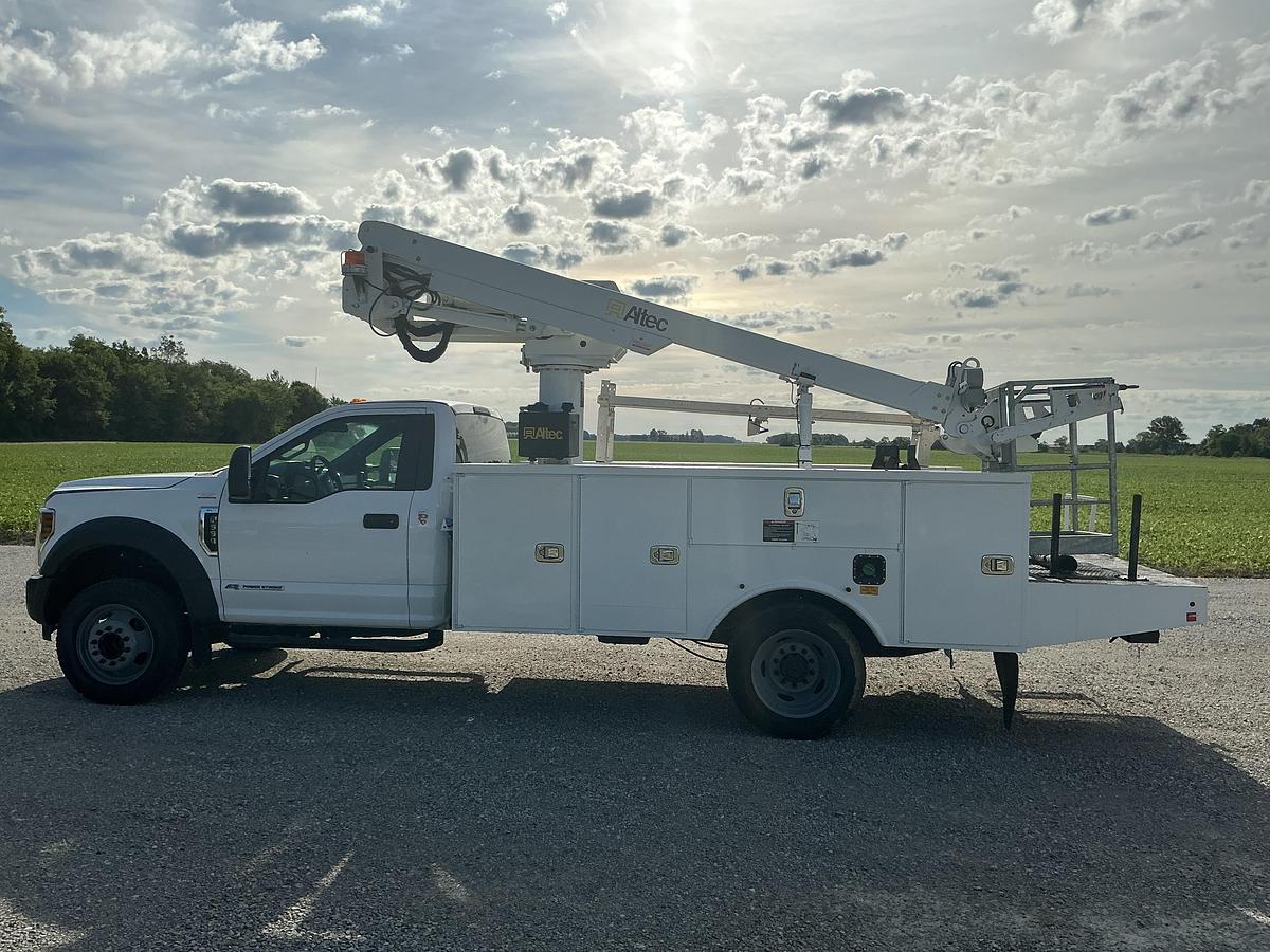 Used 2019 Ford F550 Altec AT235P Cable Placer