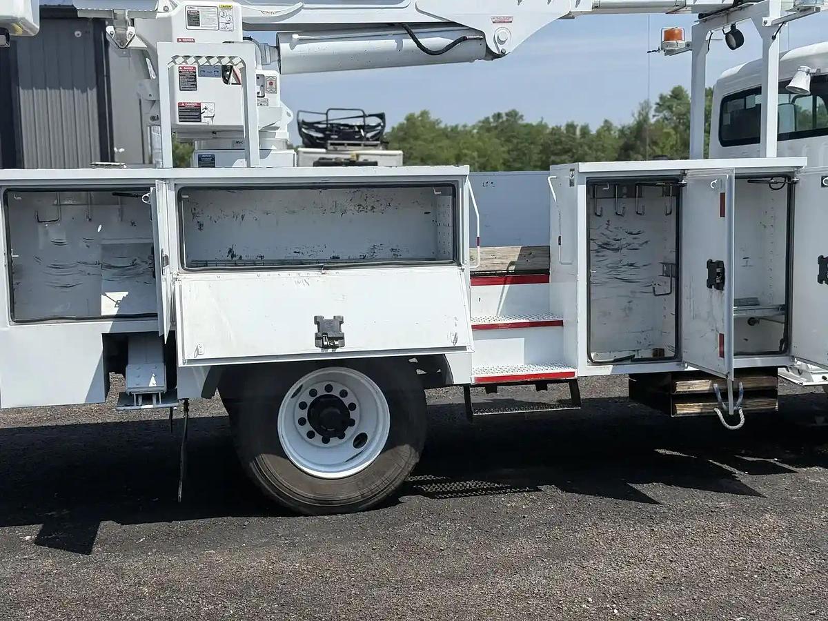 Used 2018 Freightliner M2 Altec AN55E Material Handler