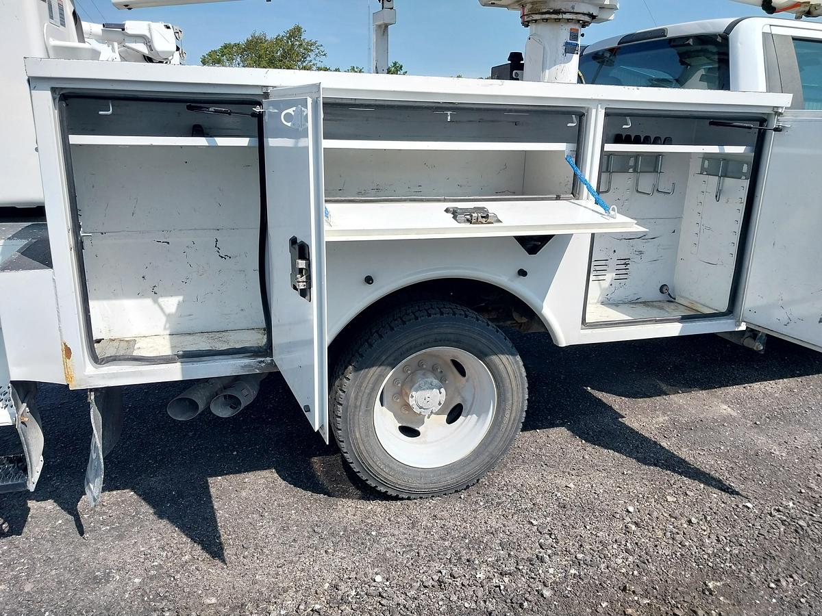 Used 2018 Ford F550, 6.7L Diesel, Altec AT40G