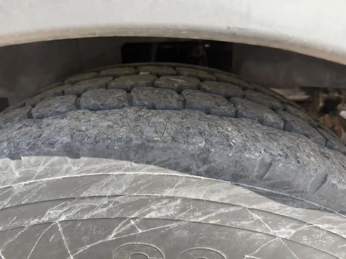 Used 2012 Freightliner Coronado