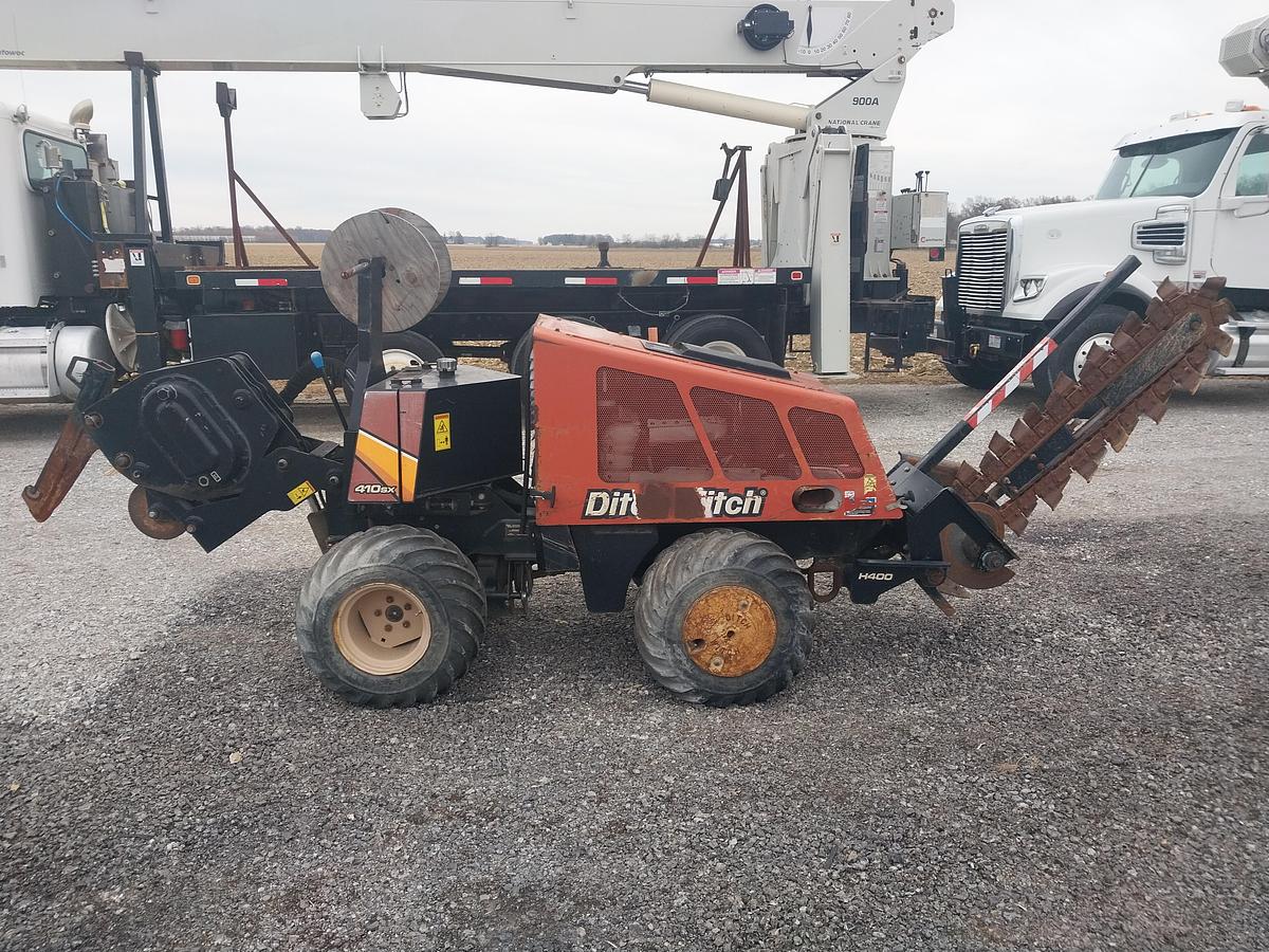 Used 2015 Ditch Witch 410SX Mini Trencher Plow