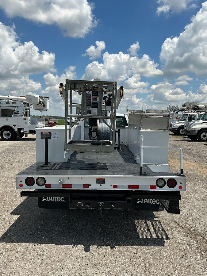 Used 2018 Ford F550 Altec AT235P Cable Placer Utility Truck