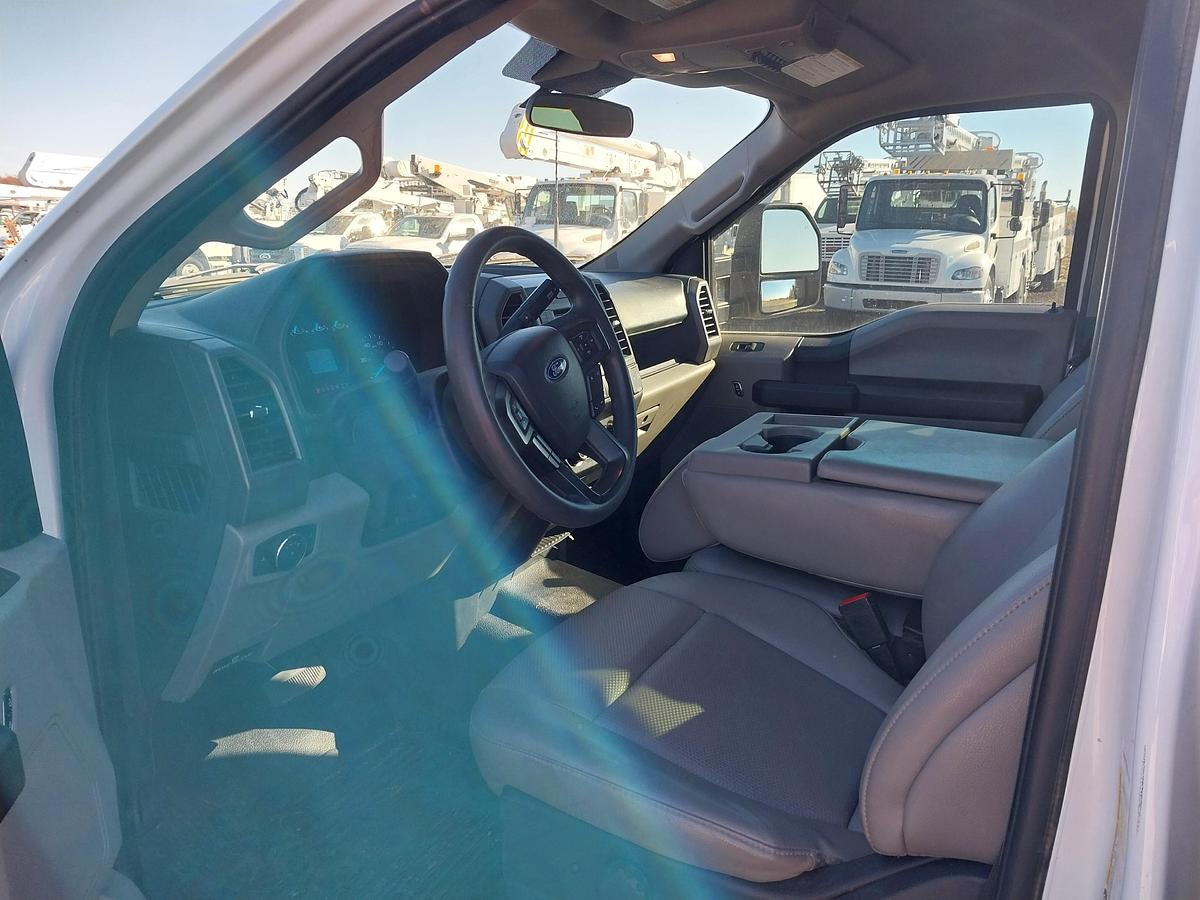 Used 2022 Ford F250 4x4 Crew Cab Service/Mechanics Truck