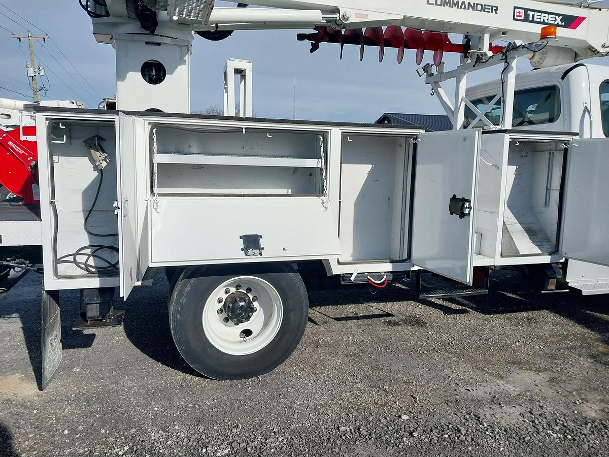 Used 2017 Freightliner M2 4x4 Terex C4047 Digger Derrick