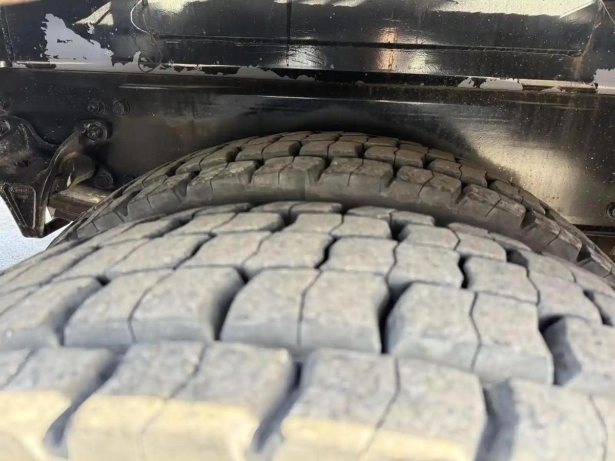 Used 2017 Freightliner M2 106