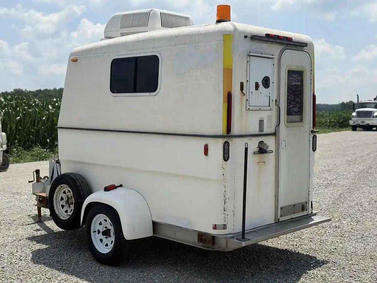 Used 2007 Utility Pelsue FiberLite Pod Fiber Optic Splicing Trailer