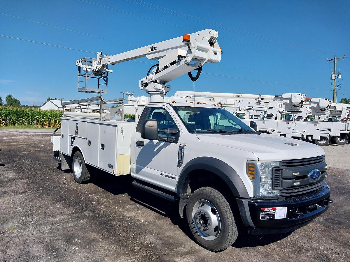 Used 2018 Ford F550, 6.7L Diesel Altec AT235P Cable Placer