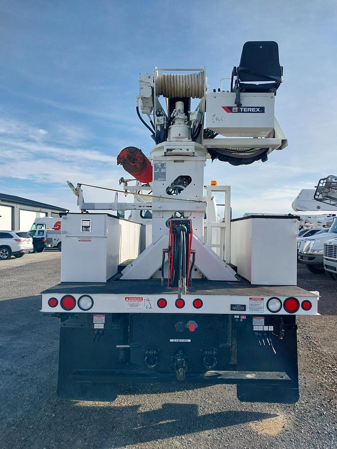 Used 2017 Freightliner M2 4x4 Terex C4047 Digger Derrick
