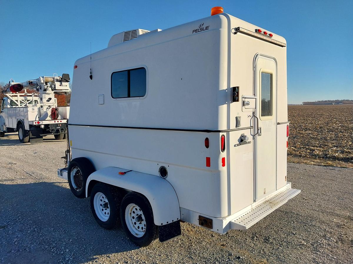 Used 2016 Pelsue Fiberlite XL Tradesman Splicing Trailer