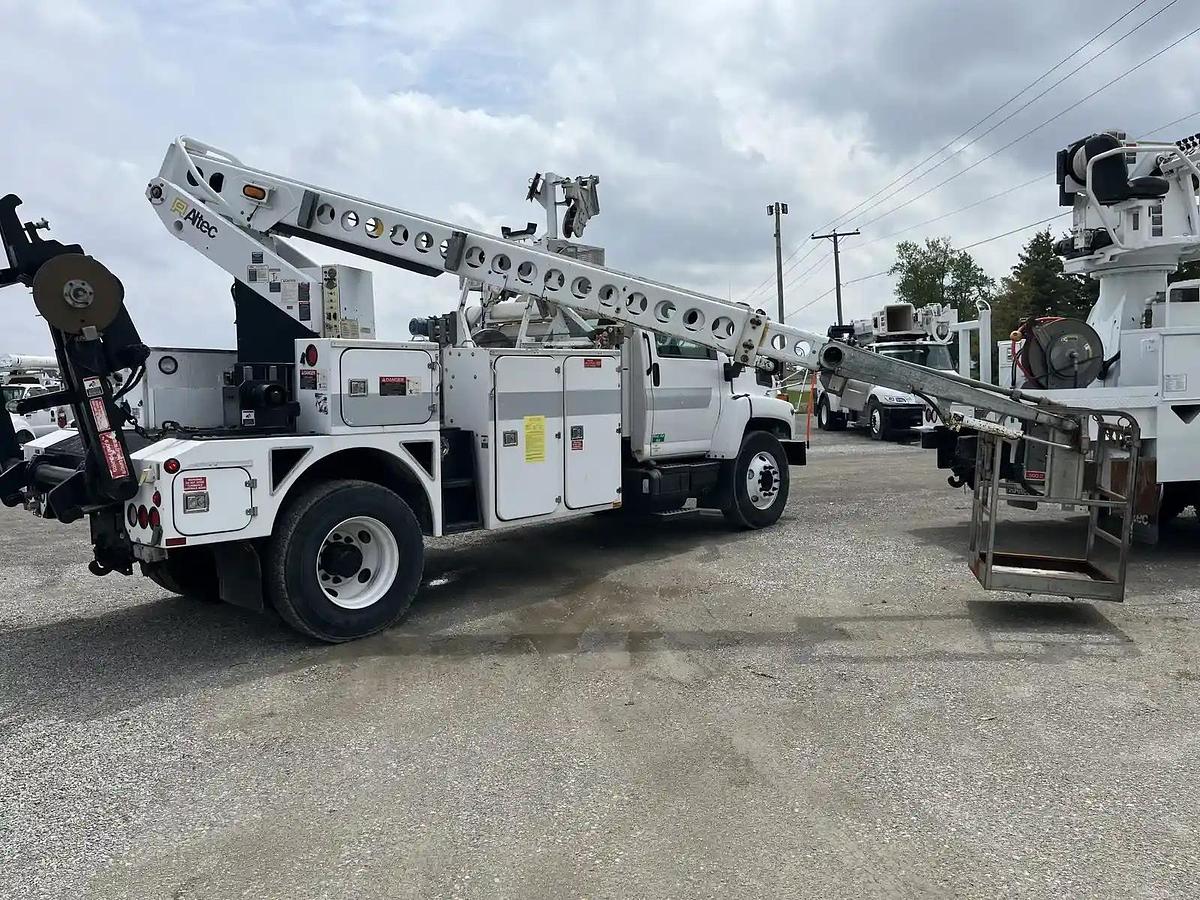 Used 2005 Altec AT40C