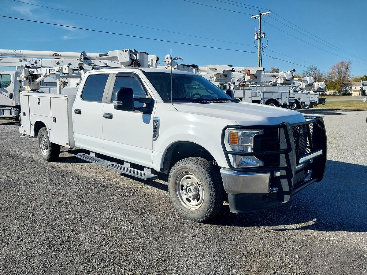 Used 2022 Ford F250 4x4 Crew Cab Service/Mechanics Truck