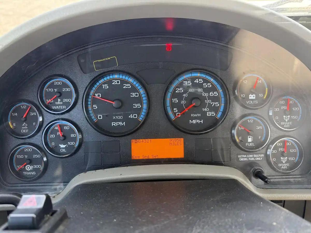 Used 2017 International 4300